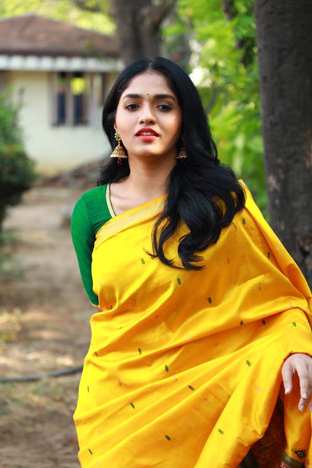 Actress Sunaina Fresh Images.