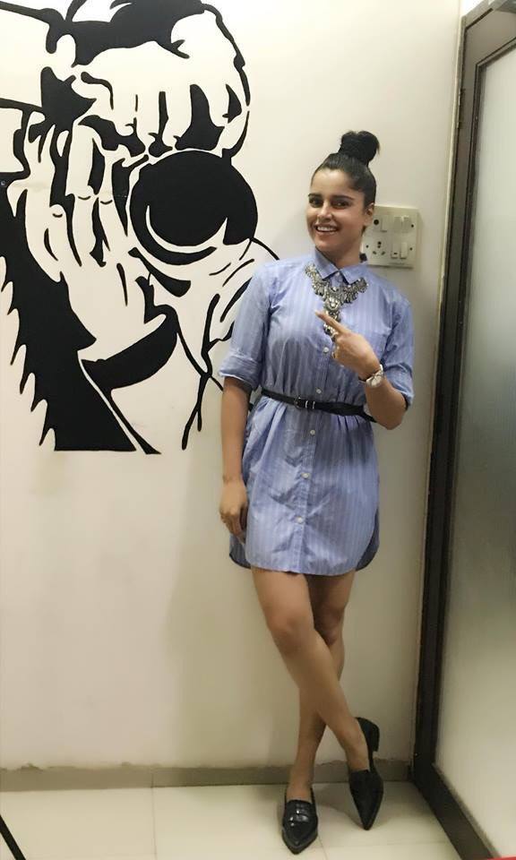 Actress Piaa Bajpai super stills