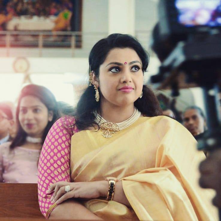 Meena Very Fresh Images.