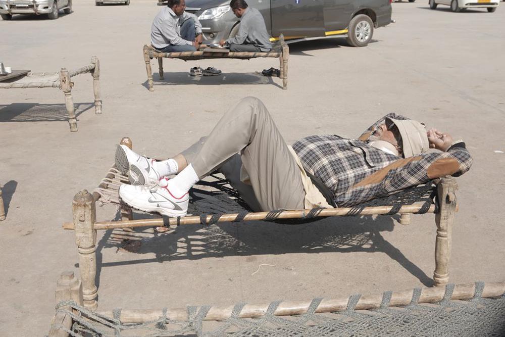 Piku Hindi Movie Stills | Amitabh Bachchan