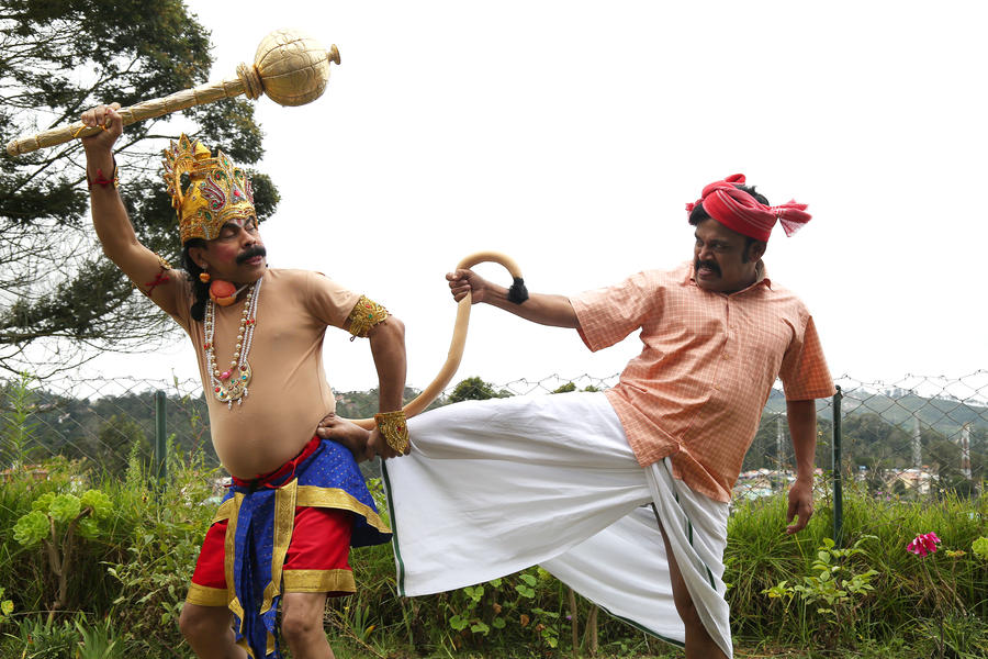Pathu Second Mutham New Movie Stills.