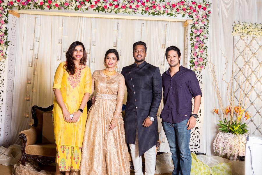 Joy Crizildaa Engagement Photos.