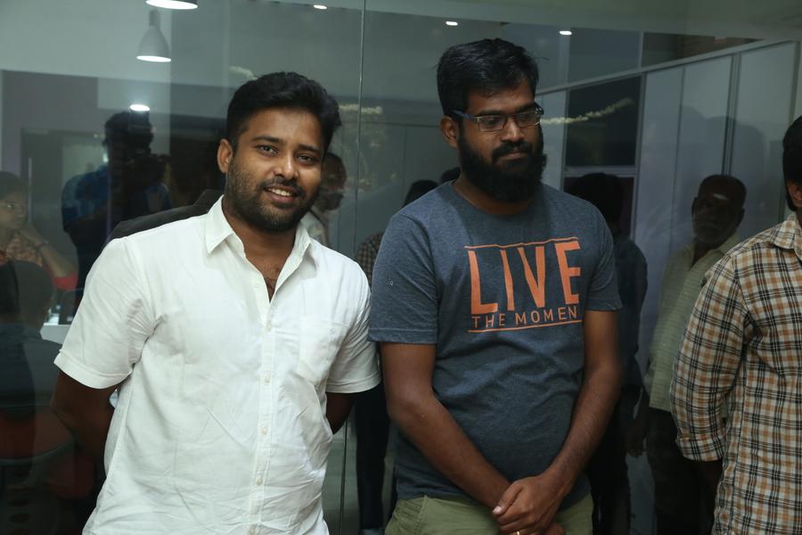 Pallu Padama Paathuka movie dubbing Pooja photos 