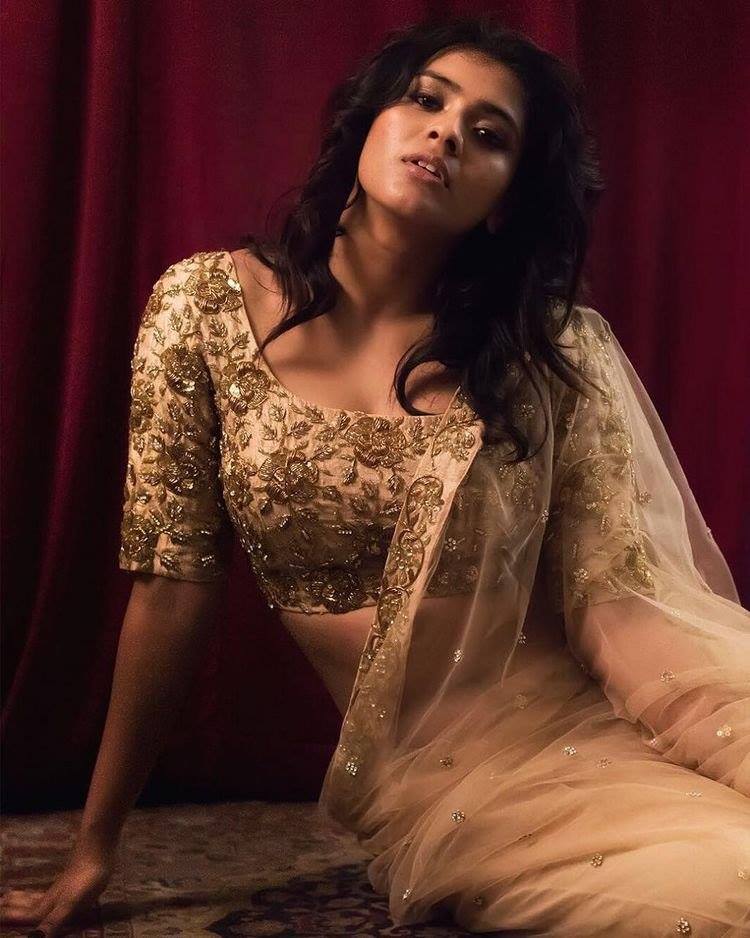 Hebah Patel New Photos.