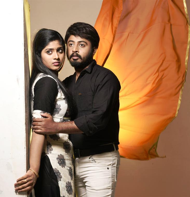 Parthiban Kadhal Press Meet Photos.