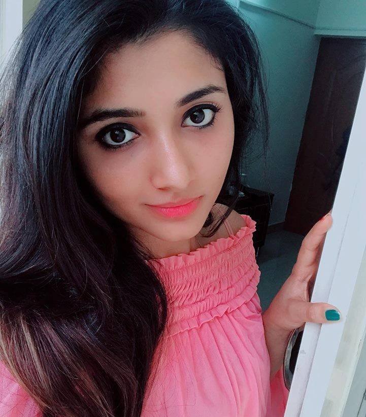 Actress Adhiti photoshoot stills