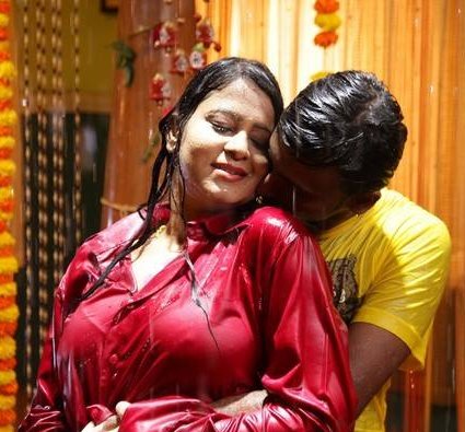 Petti Kadai Indru Vidumurai New Movie Images.