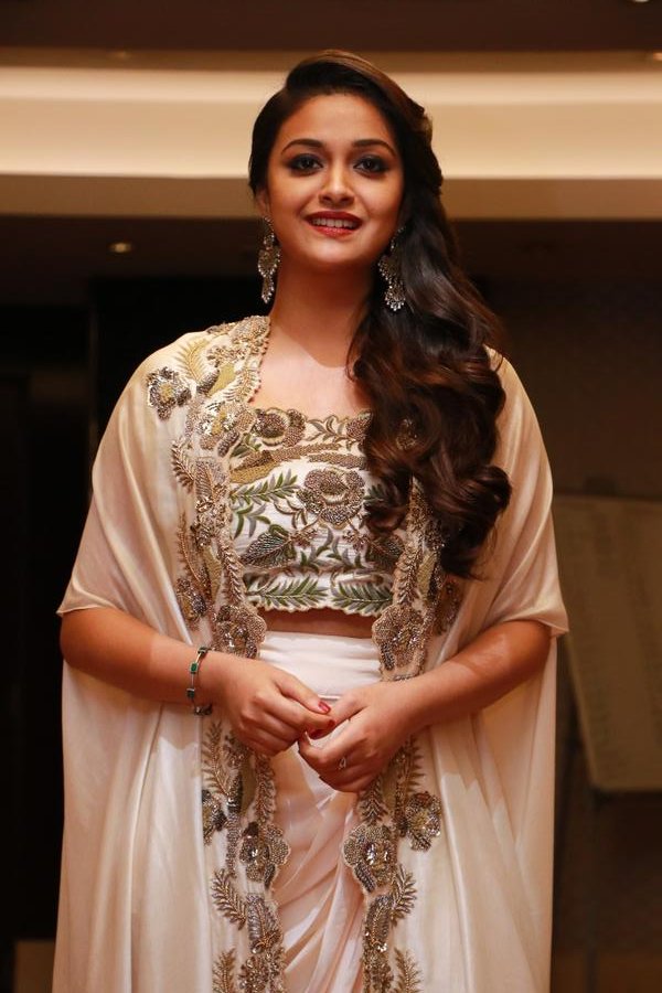 Beautiful Images Of Actress Keerthi Suresh.