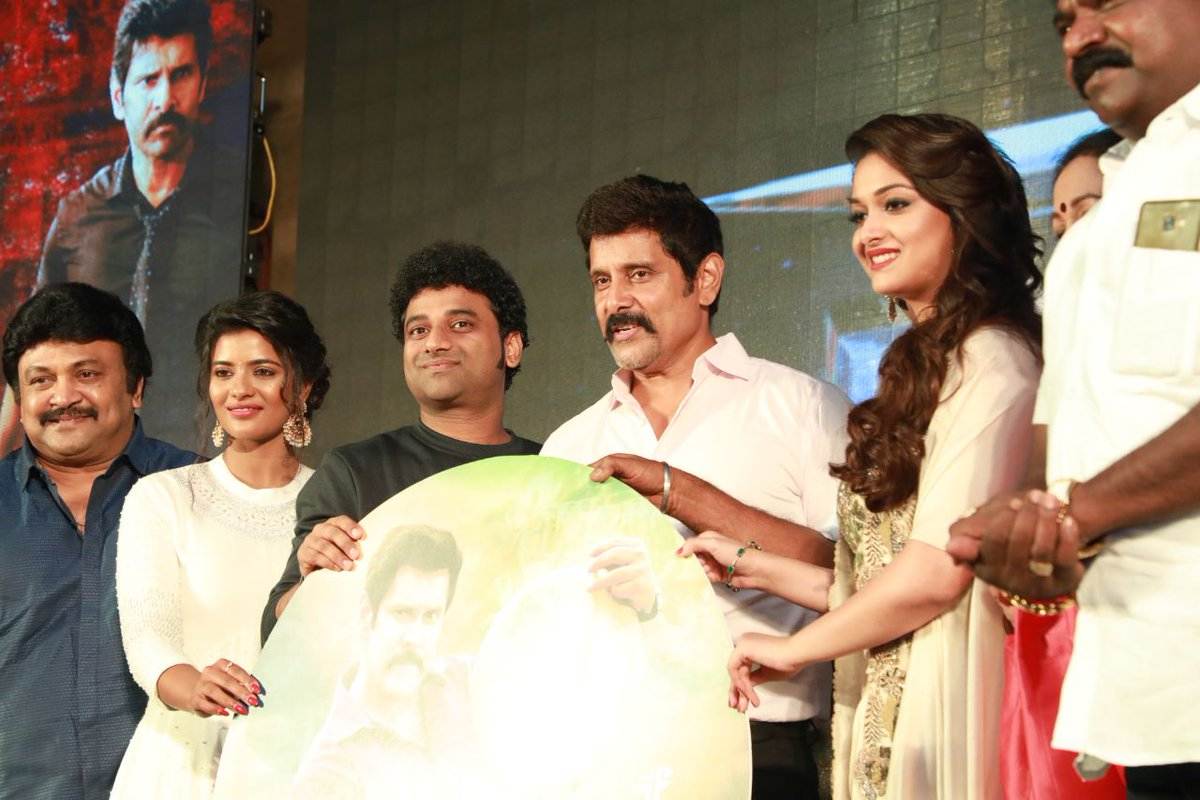Saamy Square Audio Launch Very Fresh Images.