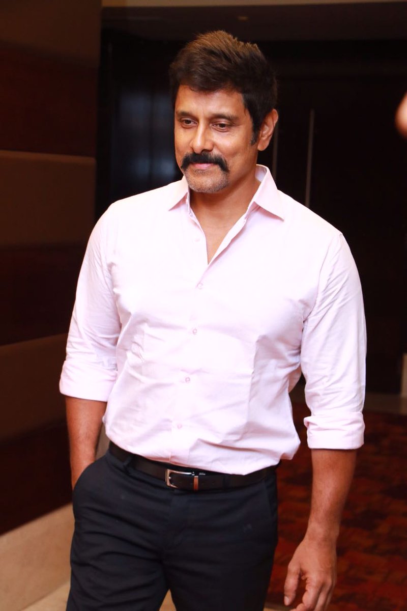 Chiyaan Vikram Exclusive Pics.