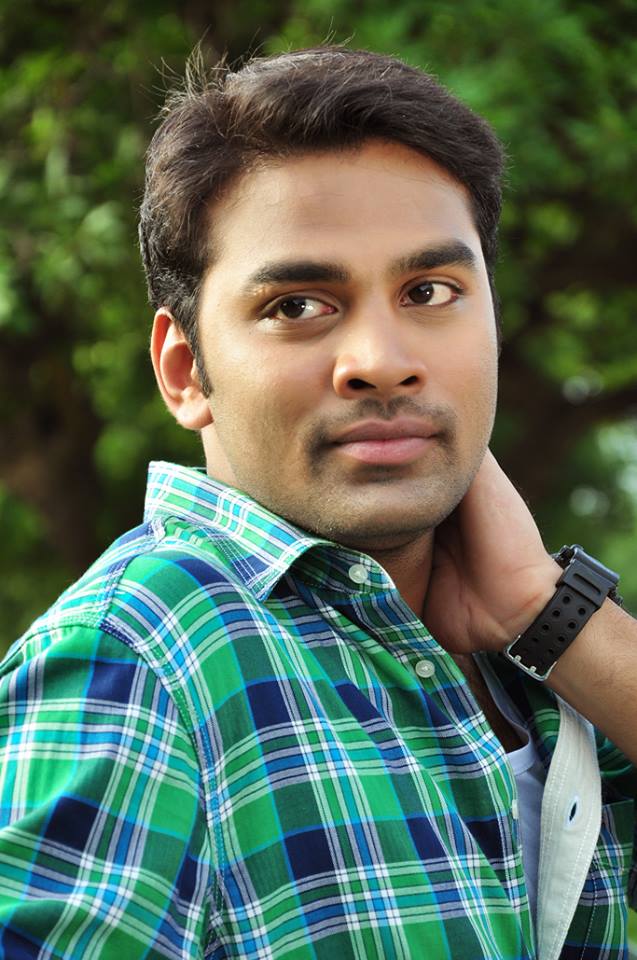 Enga Kaatula Mazhai Latest Stills