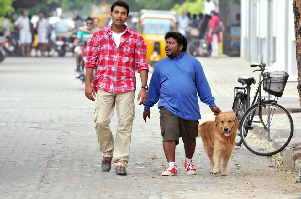 Enga Kaatula Mazhai Latest Stills