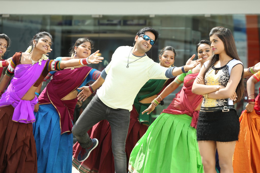 Inimey Ippadithaan Movie Stills | Santhanam, Ashna Zaveri