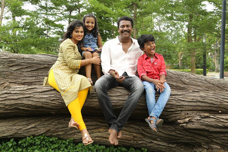 Aandevathai movie latest stills.