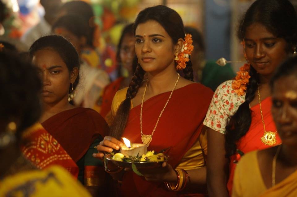 Aishwarya Rajesh Images in Vada Chennai Movie.