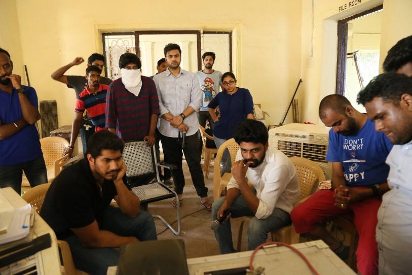 Vanjagar Ulagam Working Stills