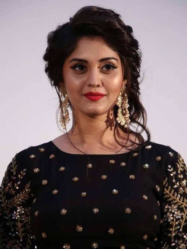 Actress Surabhi Stunning Pics.