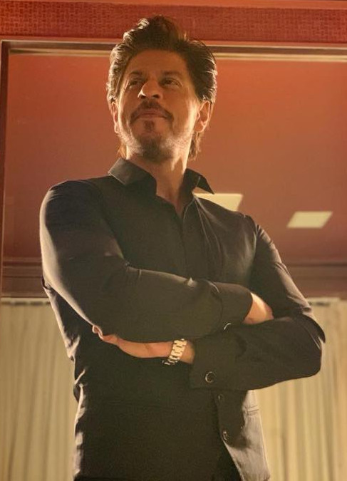 Shahrukh Khan Very Fresh Images.
