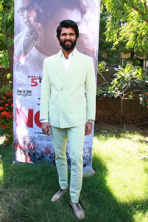 Vijay Deverakonda Very Fresh Images.