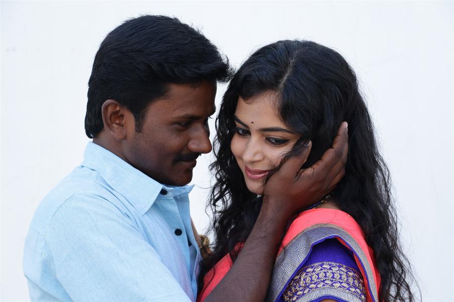 Super Singer 'Senthil Ganesh' Frist Movie Karimugan Images.