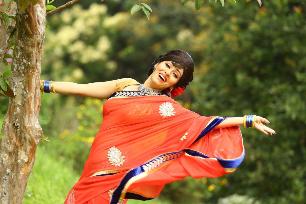 Latest Stills from Eli Tamil Movie | Sadha