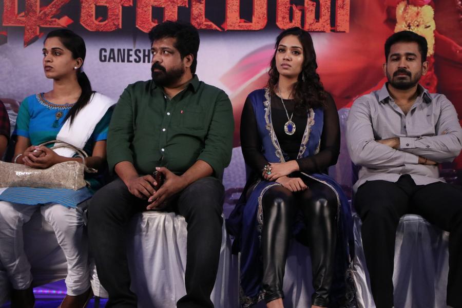 Thimuru Pidichavan Press Meet Photos.