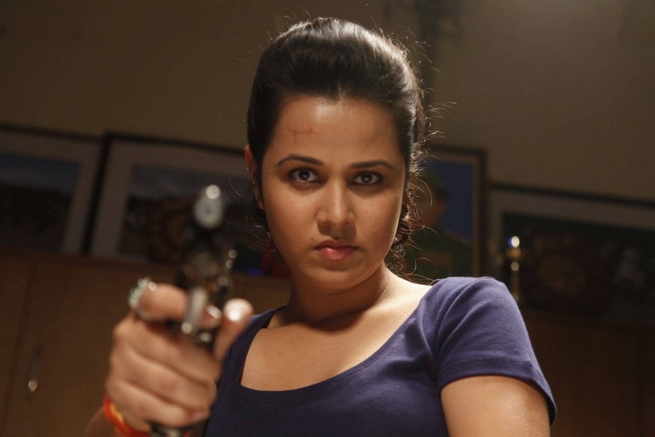 Bullet Rani Telugu Movie Stills | Nisha Kothari