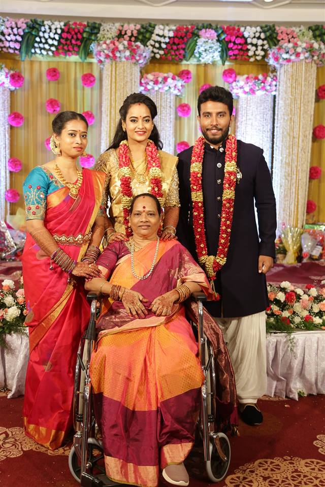 Suja Varunee Sivakumar Wedding Reception Photos