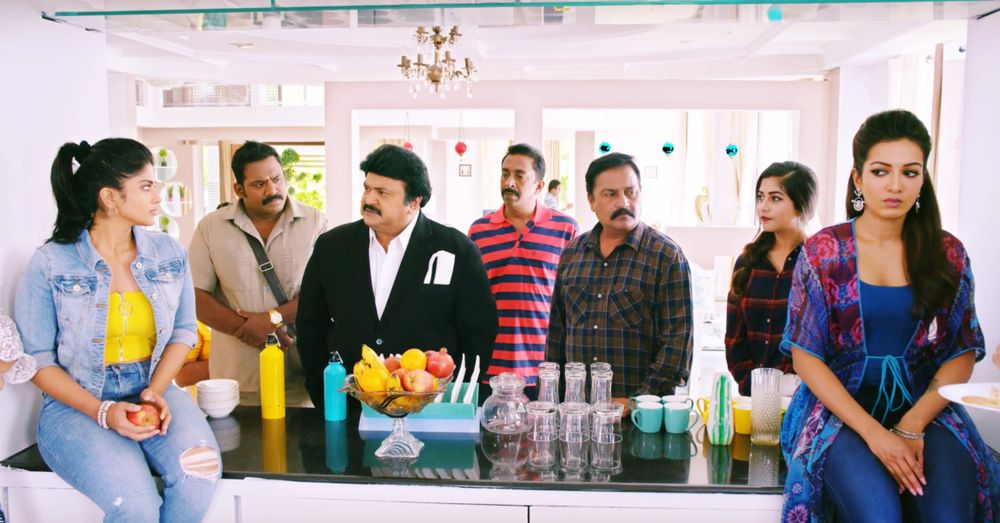 Vantha Rajavathaan Varuven Images.