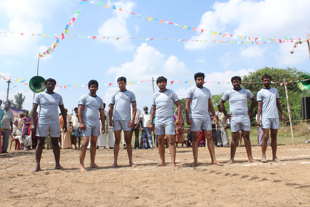 Dhoni Kabadi Kuzhu Fresh Images.
