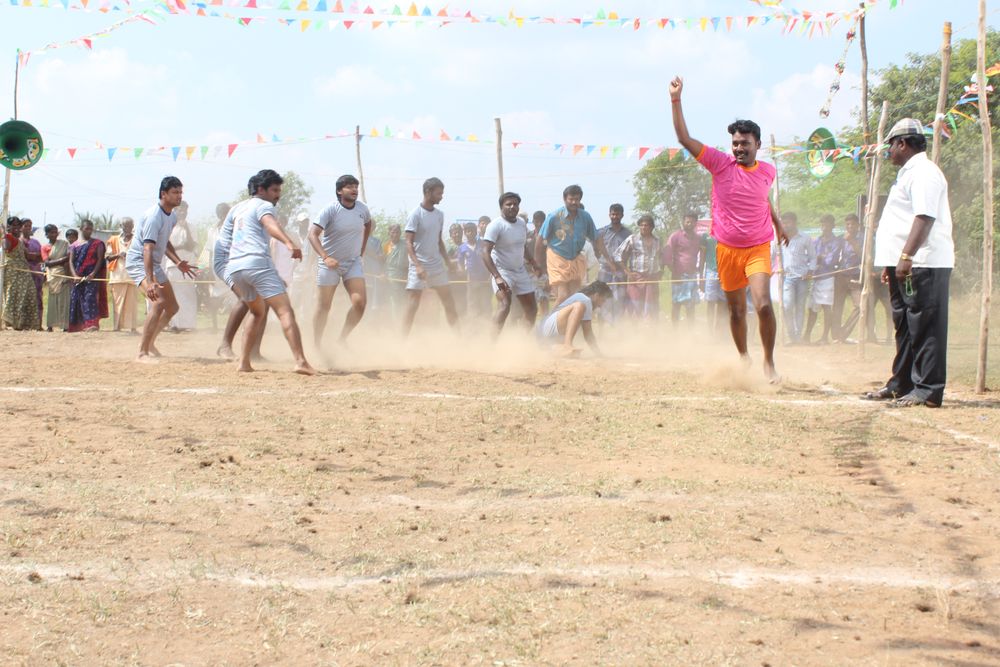 Dhoni Kabadi Kuzhu Fresh Images.