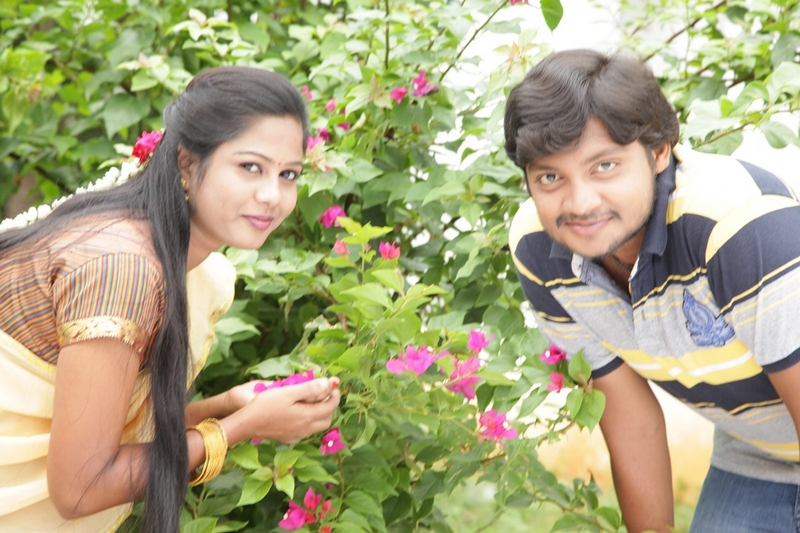 Dhoni Kabadi Kuzhu Fresh Images.