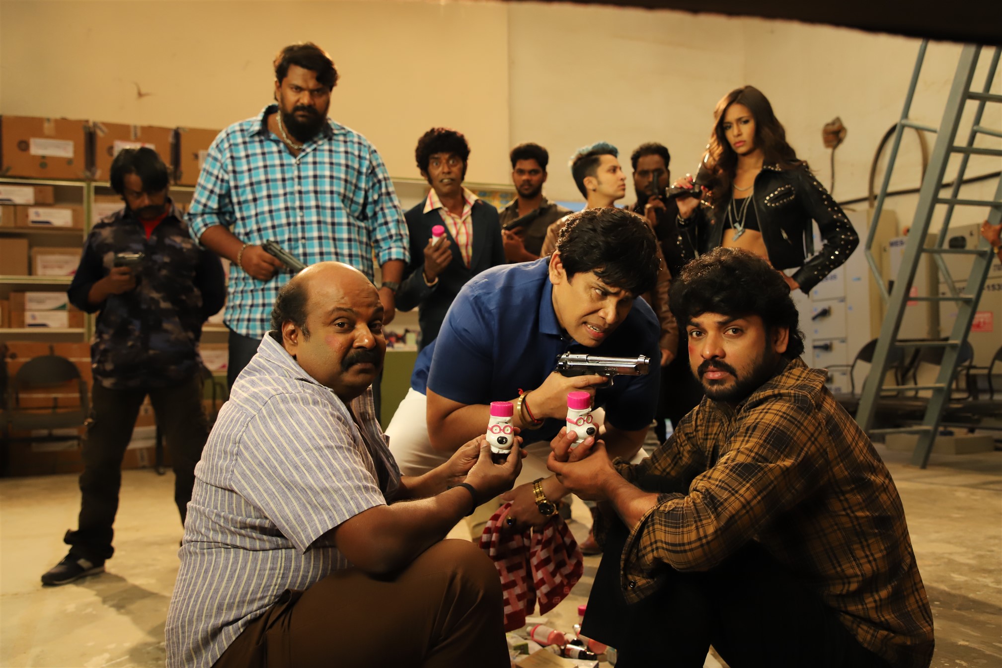 Ivanukku Engaiyo Macham Irukku Exclusive Images.