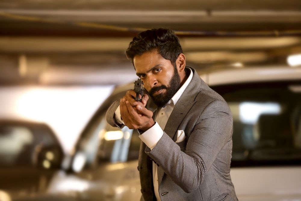 Thuppakki Munai Fresh Images.