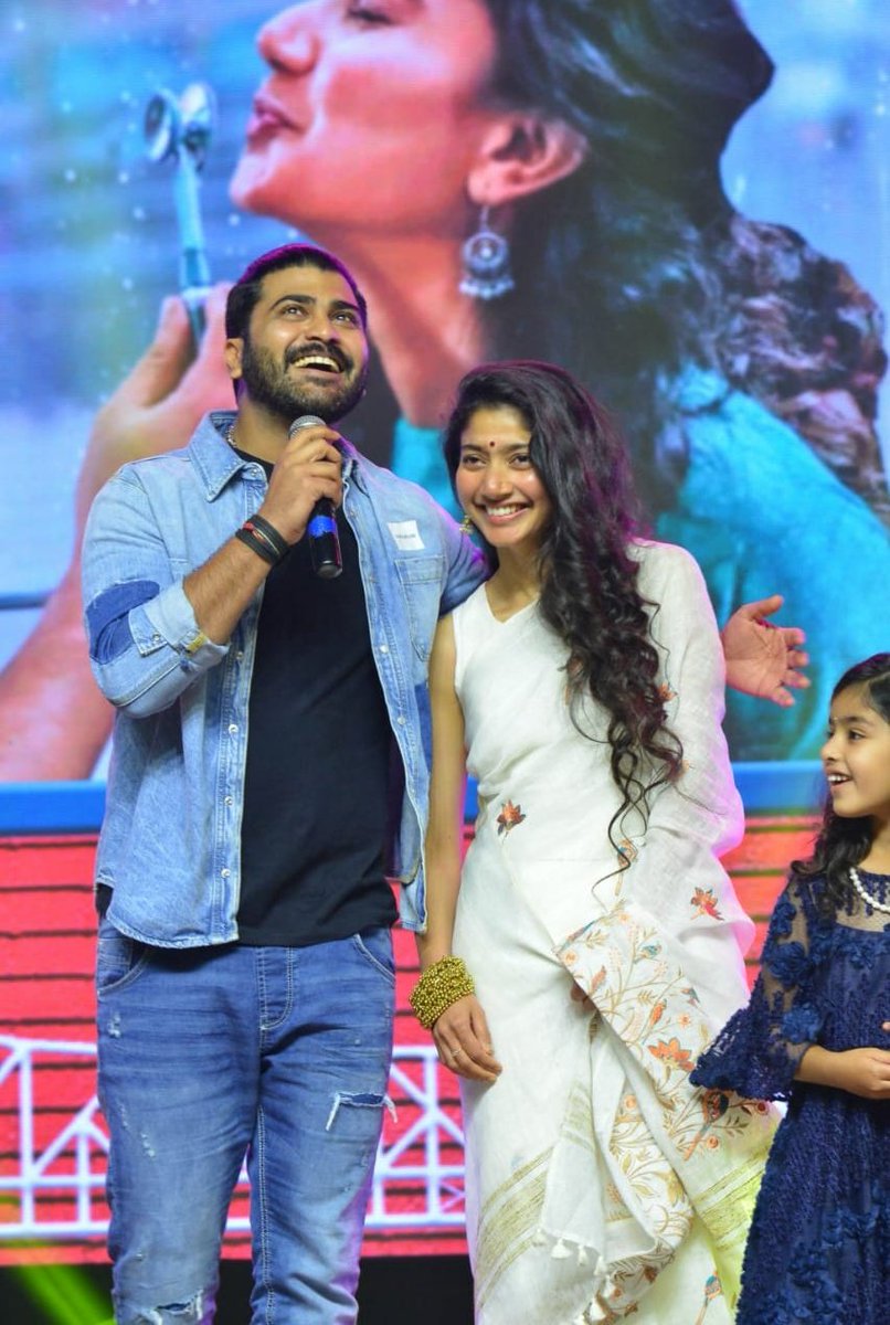 Padi Padi Leche Manasu Grand Pre Release event 