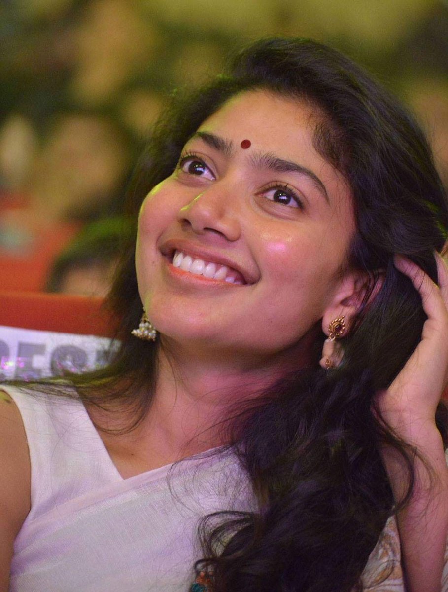 Padi Padi Leche Manasu Grand Pre Release event 