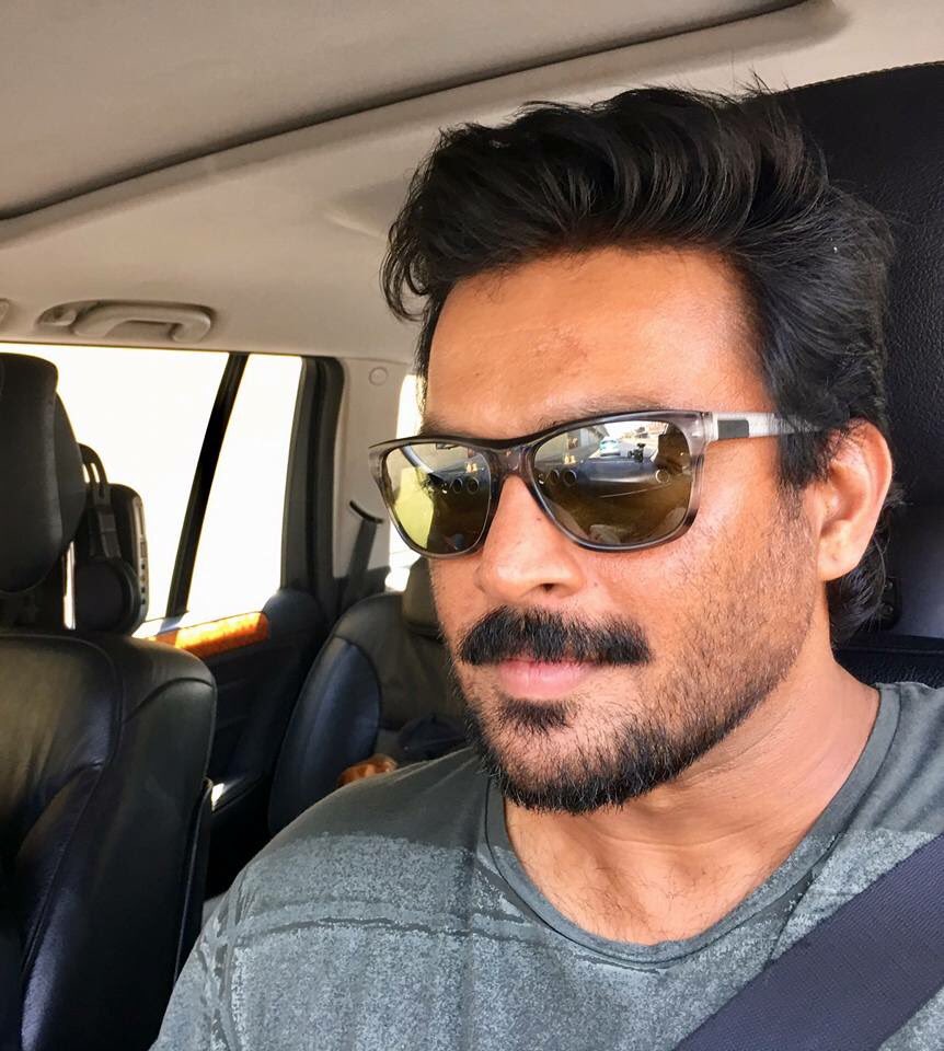 Madhavan Pretty Images.