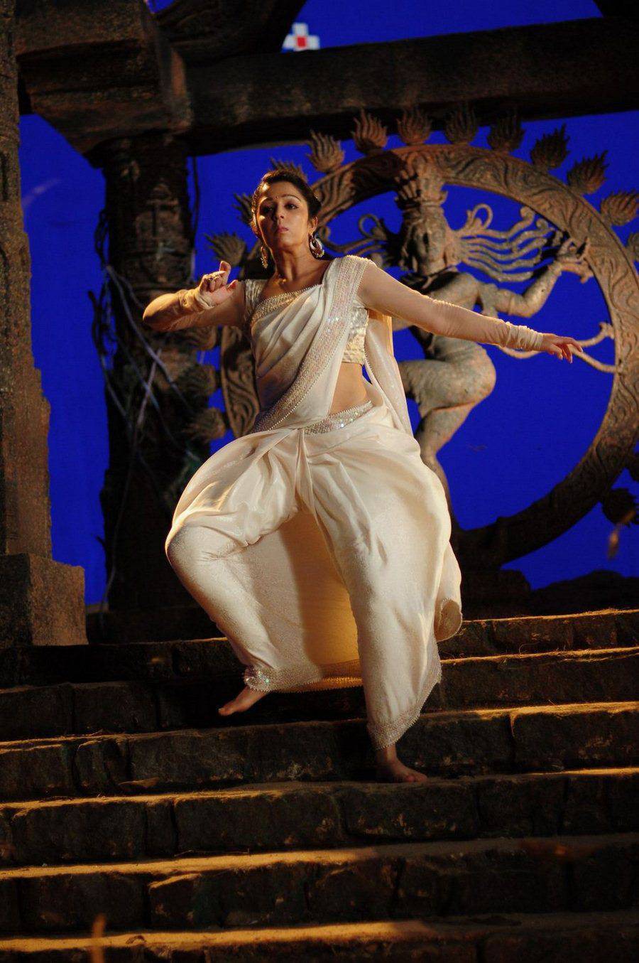 Thalaippu Seithigal Tamil Movie Stills | Charmy Kaur