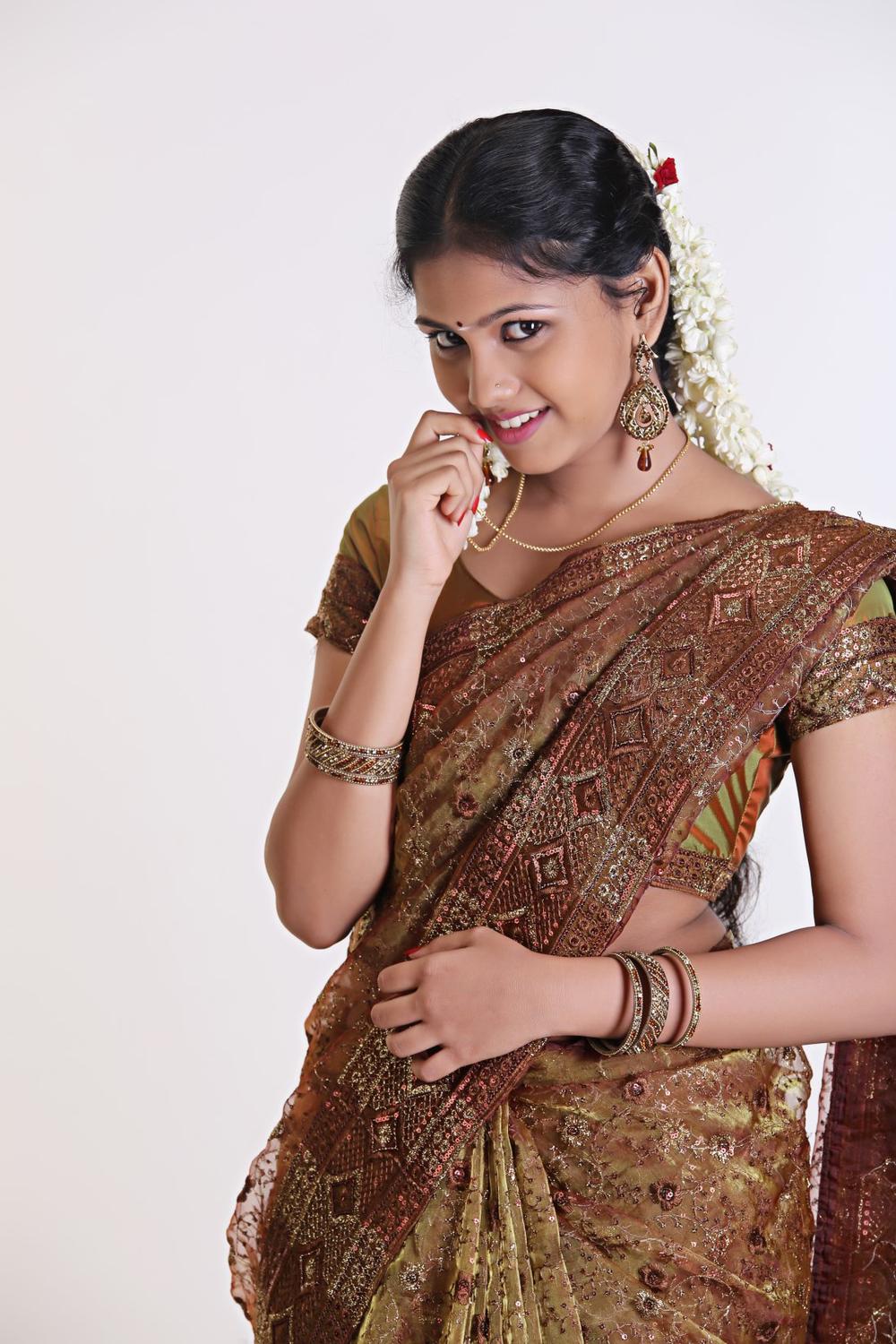 Vindhai Tamil Movie Stills | Manisha Jith