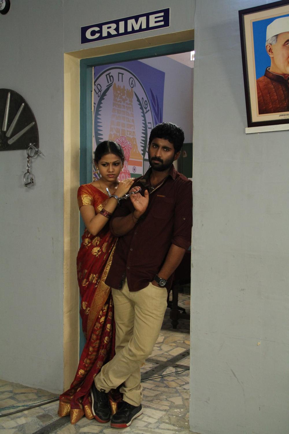 Vindhai Tamil Movie Stills | Mahendran, Manisha Jith