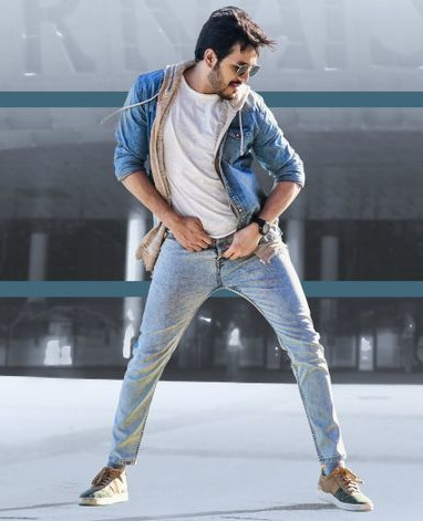Mr. Majnu Exclusive Super Images.