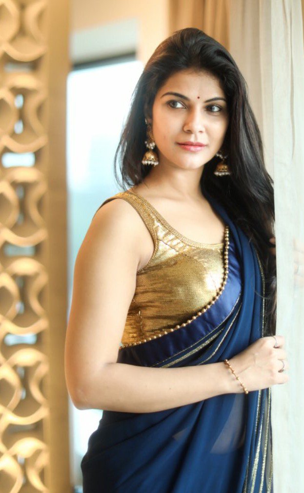 Manishaa Shree Gorgeous Photos.