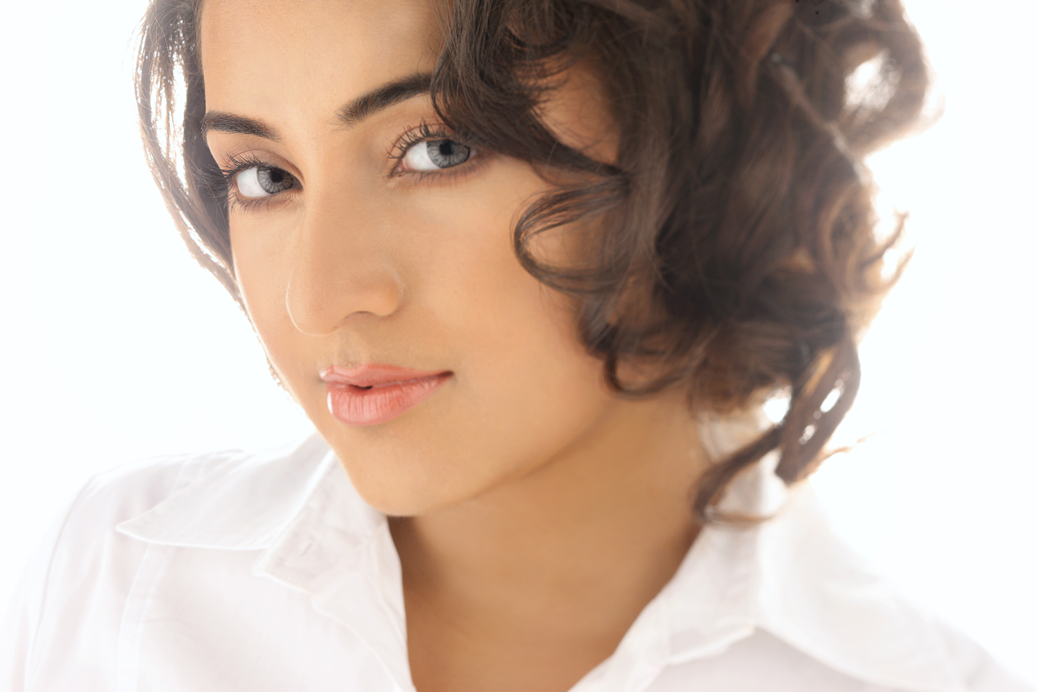 Actress Bhama Cute Photoshoot images