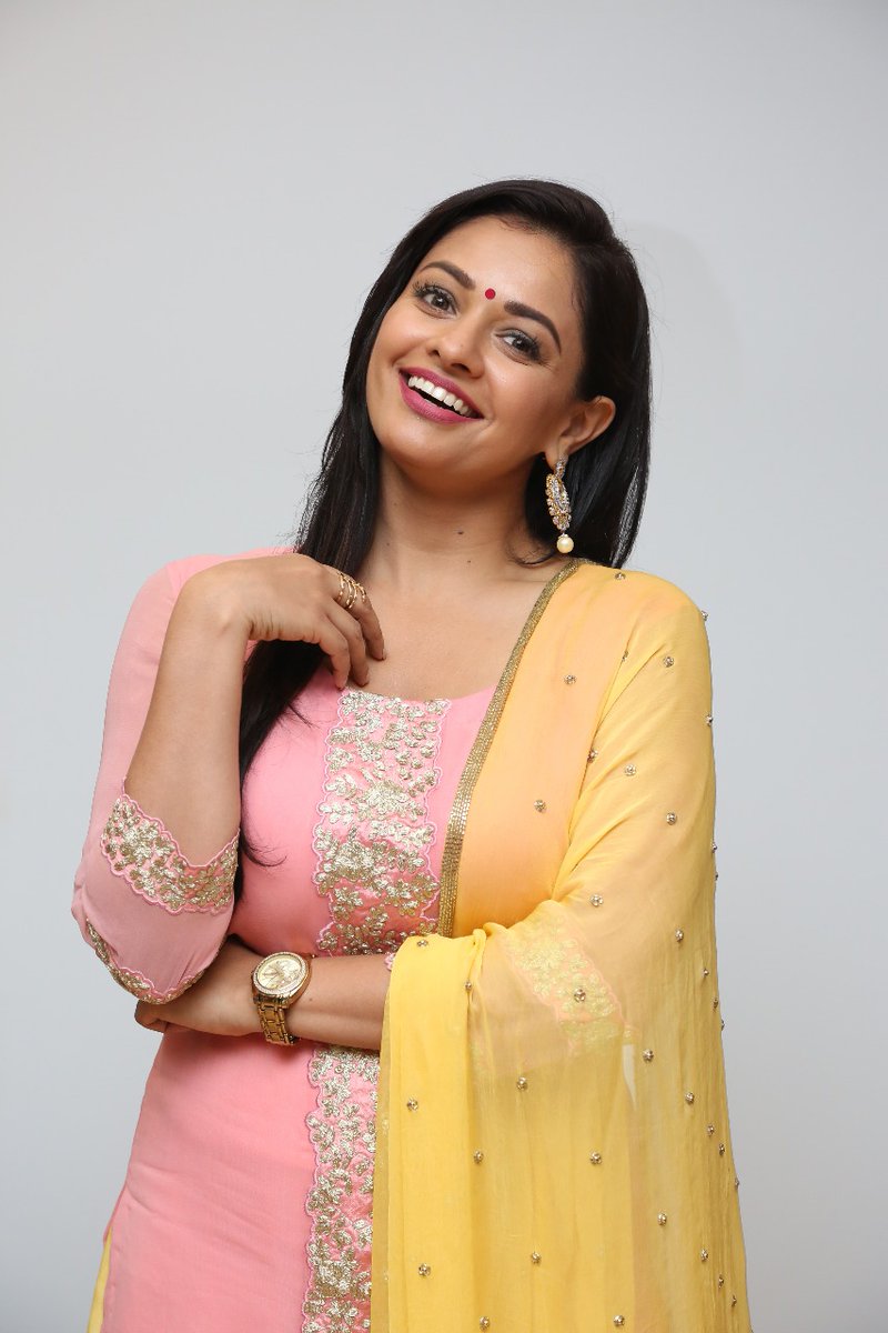 Pooja Kumar Recent Pics.