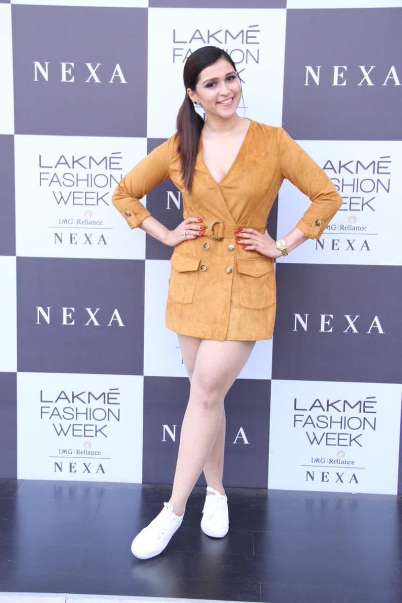 Mannara Chopra Stills