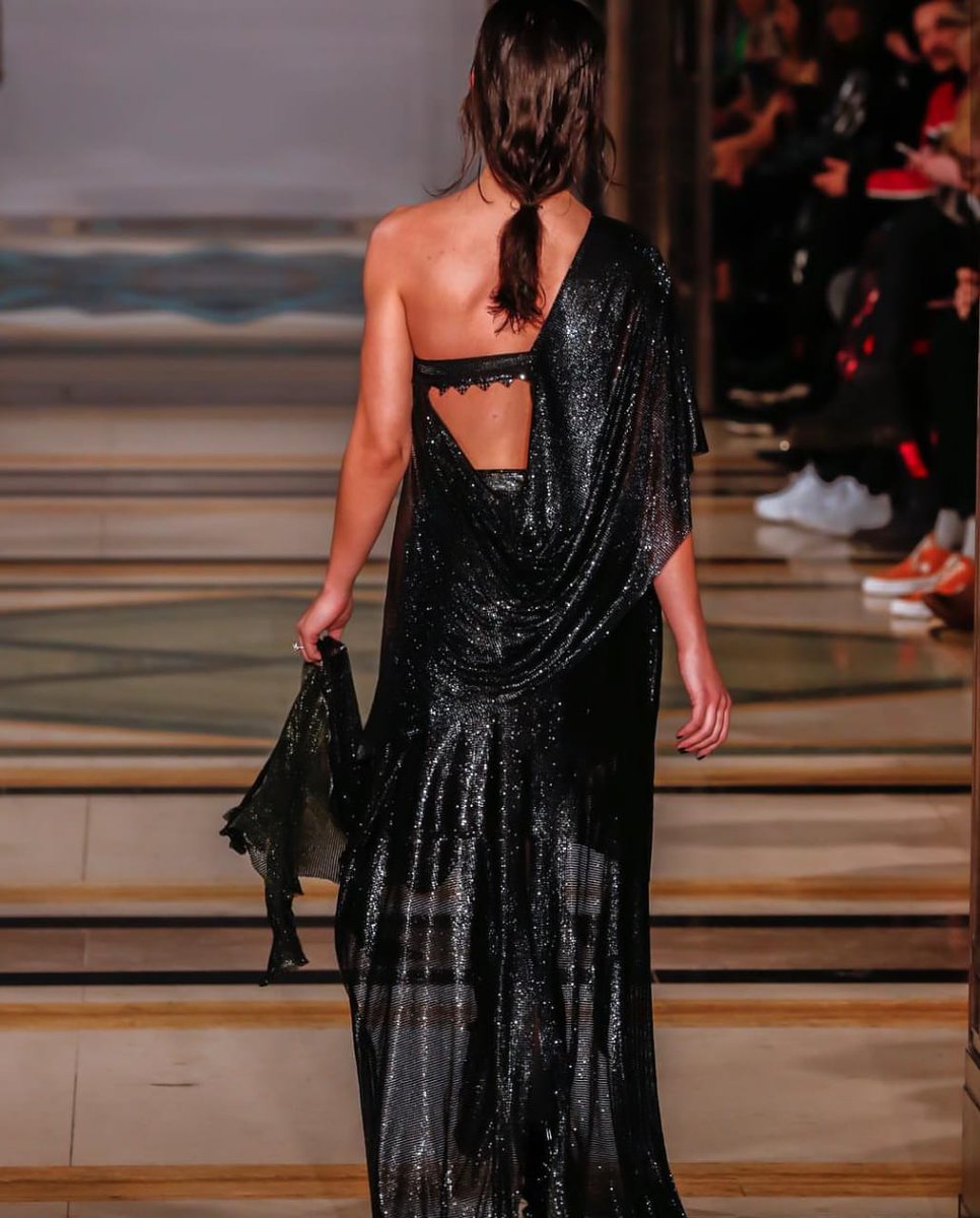 Amy Jackson Dazzling Stills.