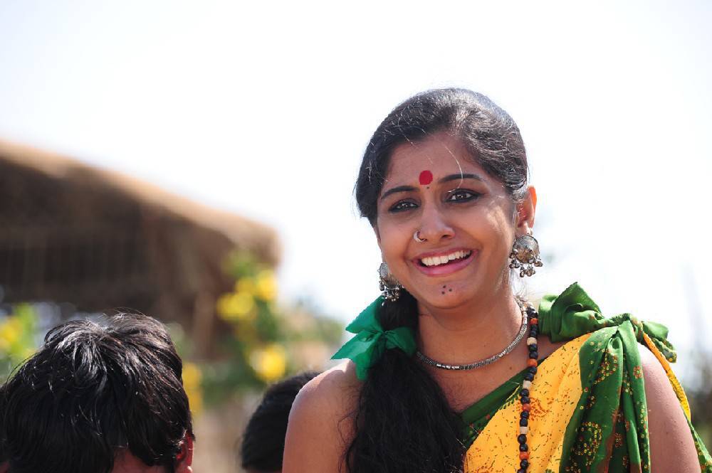 Hithudu Telugu Movie Stills | Meera Nandan