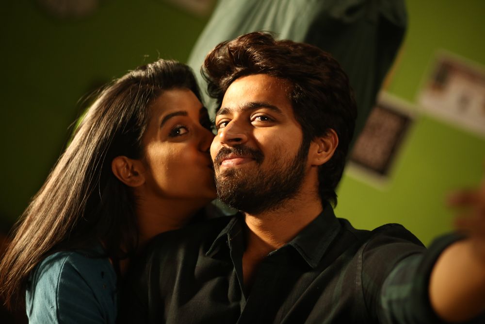 Ispade Rajavum Idhaya Raniyum Latest Stills.