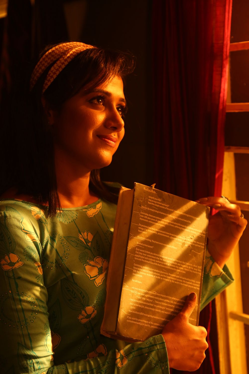 Ispade Rajavum Idhaya Raniyum Latest Stills.