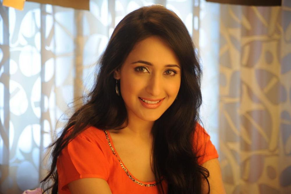 Mirchi Lanti Kurradu Telugu Movie Stills | Pragya Jaiswal